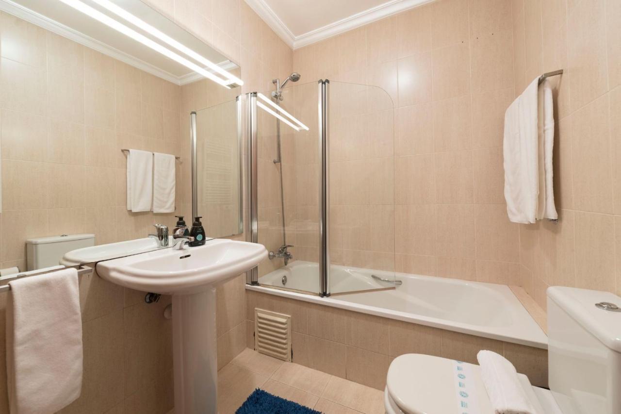 Lovelystay - Charm Beach Apartment By Metro Station Matosinhos  Eksteriør billede